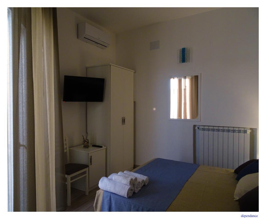 Faro Bianco Gallipoli - Suites & Apartments Exteriör bild