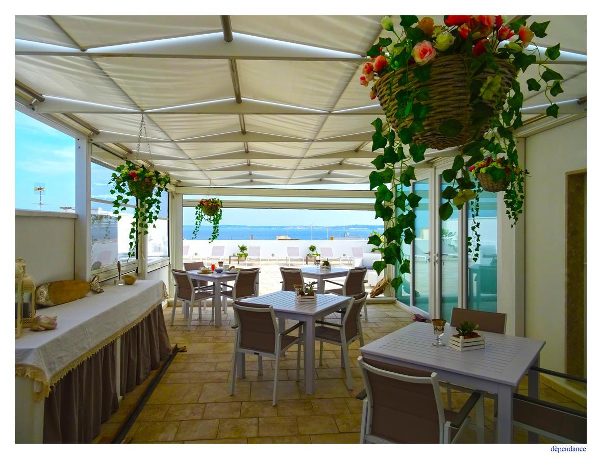 Faro Bianco Gallipoli - Suites & Apartments Exteriör bild