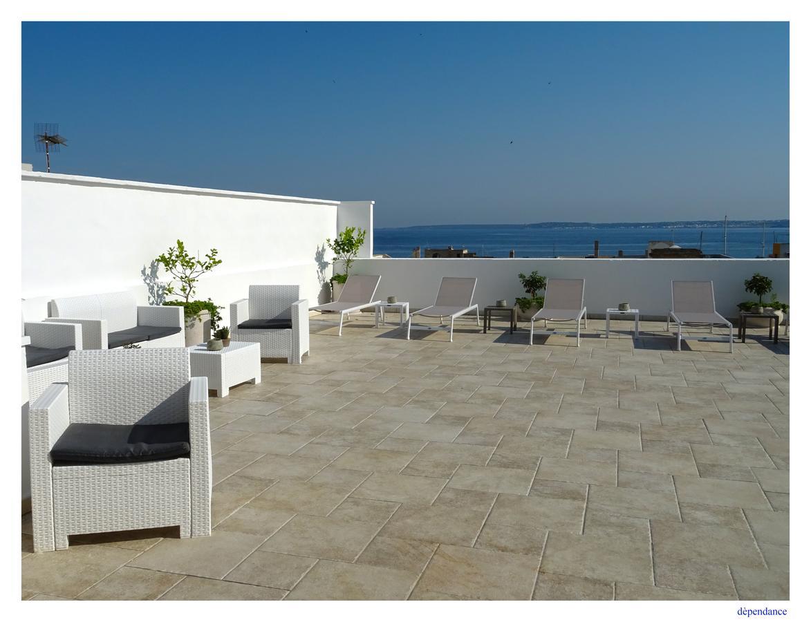 Faro Bianco Gallipoli - Suites & Apartments Exteriör bild